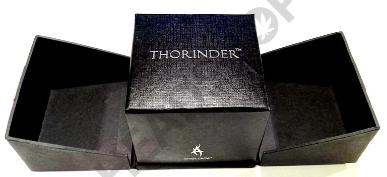 Estuche abierto Thorinder